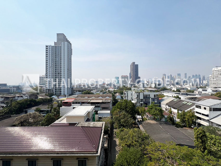 Apartment in Sukhumvit 