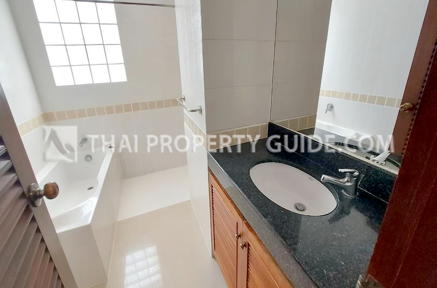 Apartment in Sukhumvit 