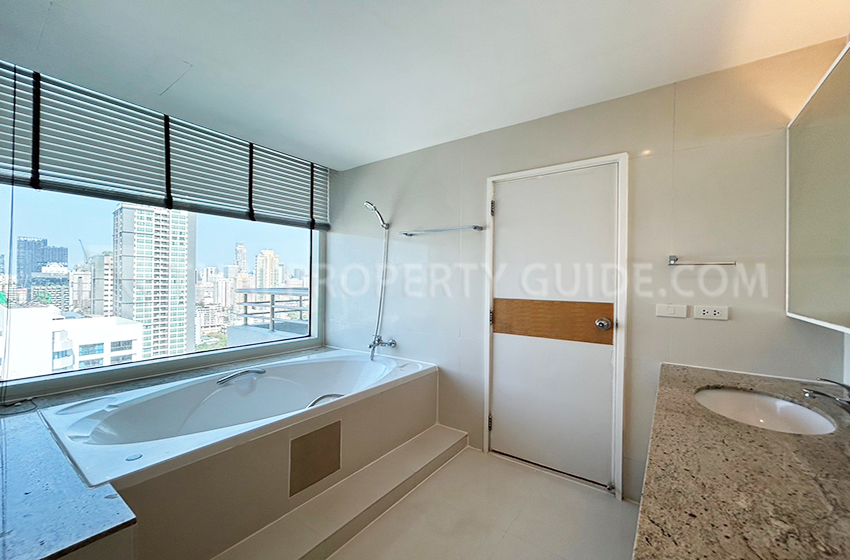 Apartment in Sukhumvit 