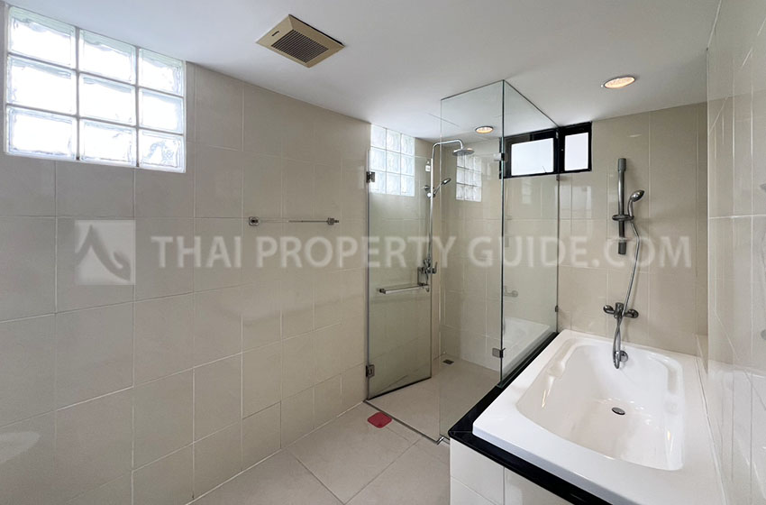Apartment in Sukhumvit 