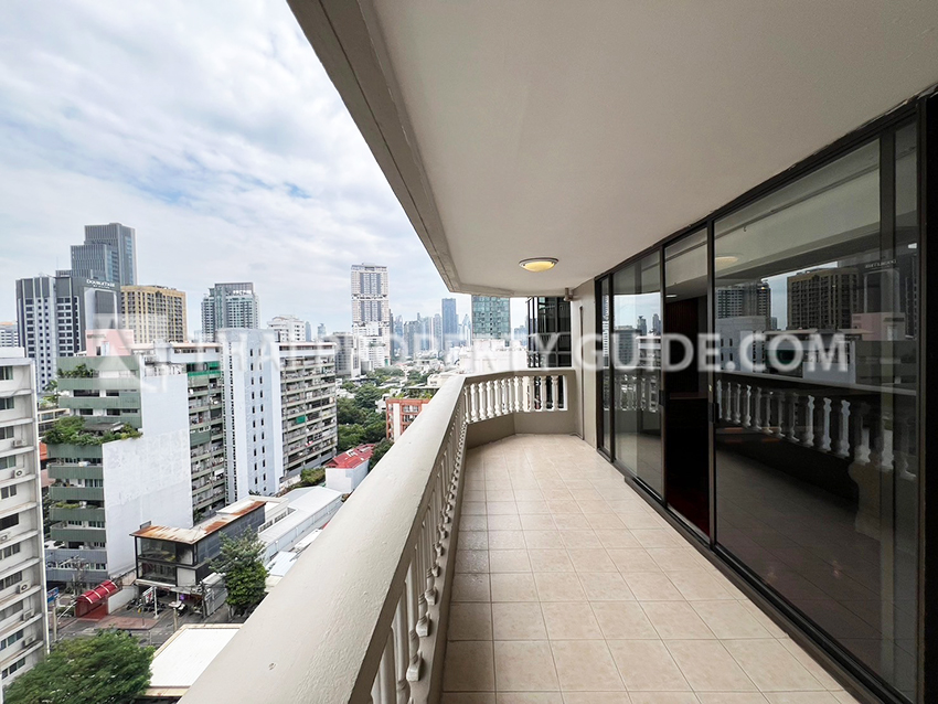 Apartment in Sukhumvit 