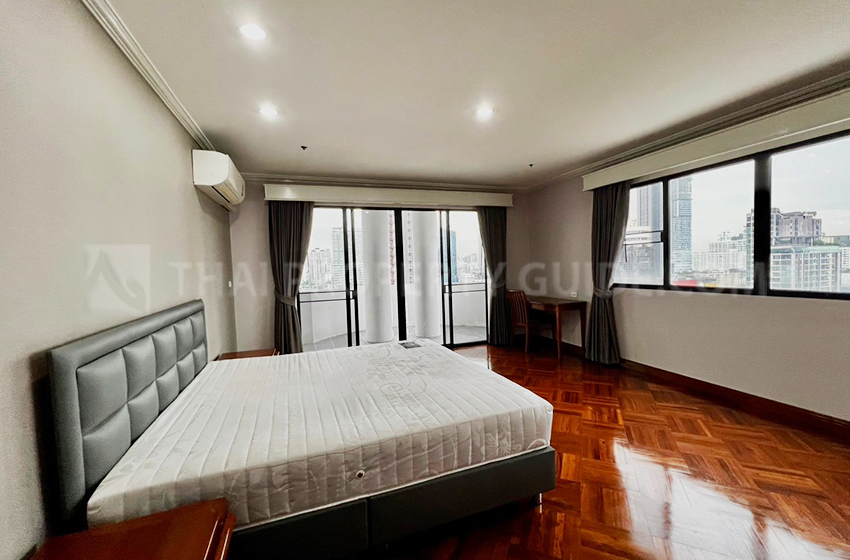 Apartment in Sukhumvit 