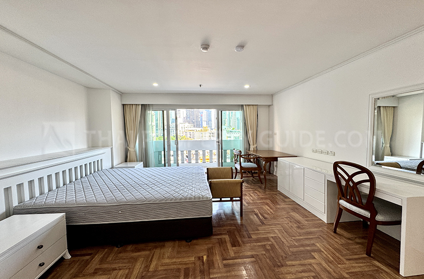 Apartment in Sukhumvit 