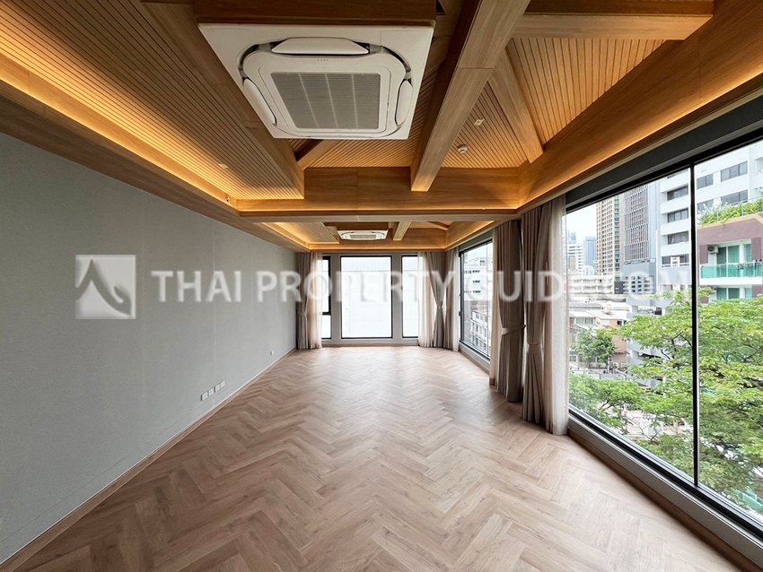 Apartment in Sukhumvit 