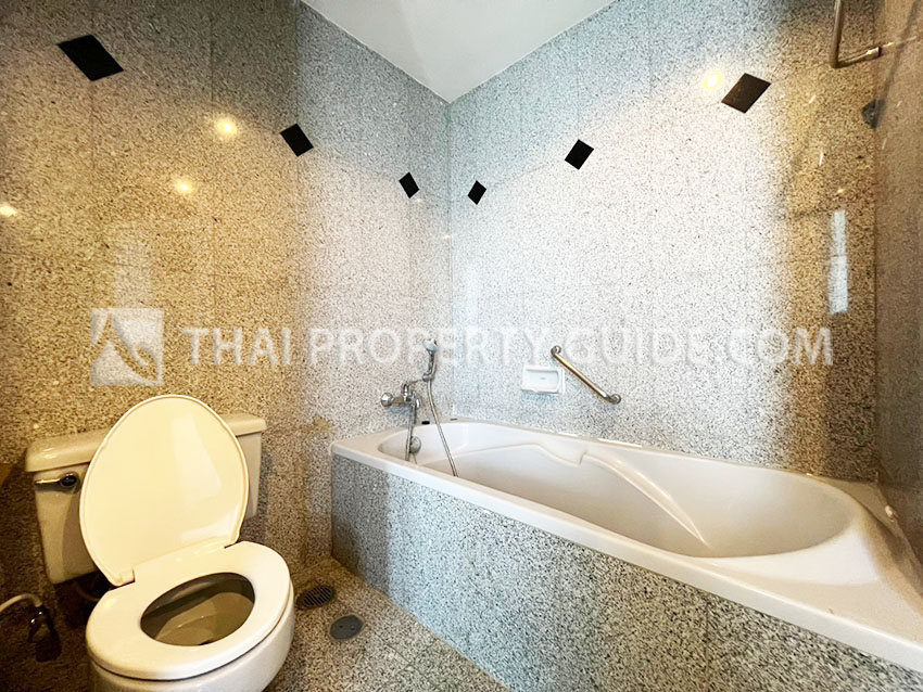 Apartment in Sukhumvit 