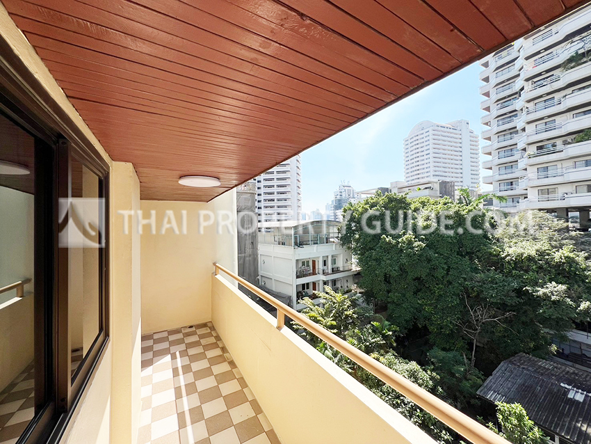 Apartment in Sukhumvit 