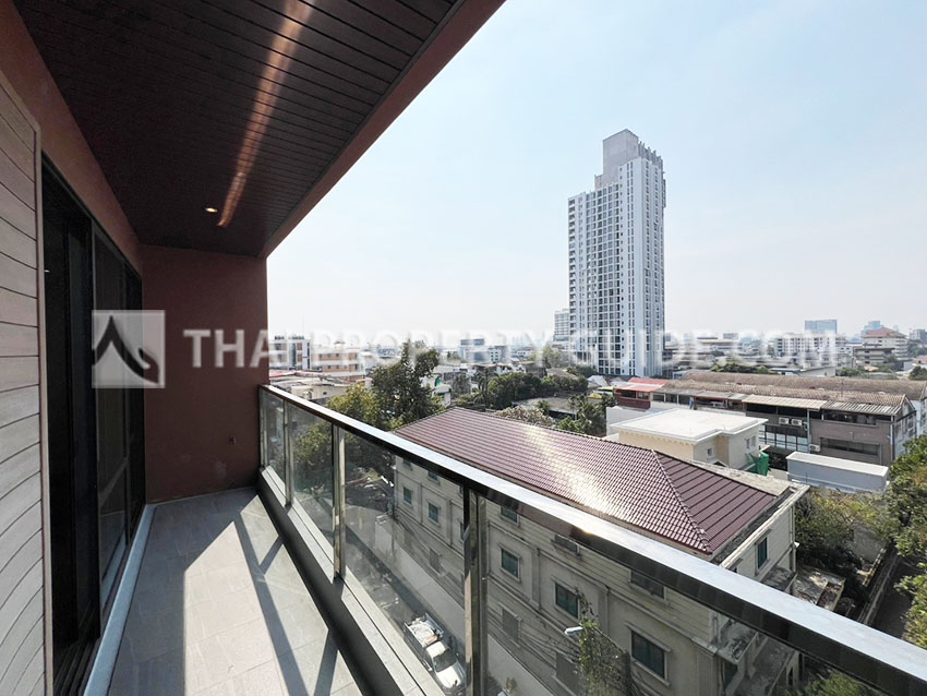 Apartment in Sukhumvit 