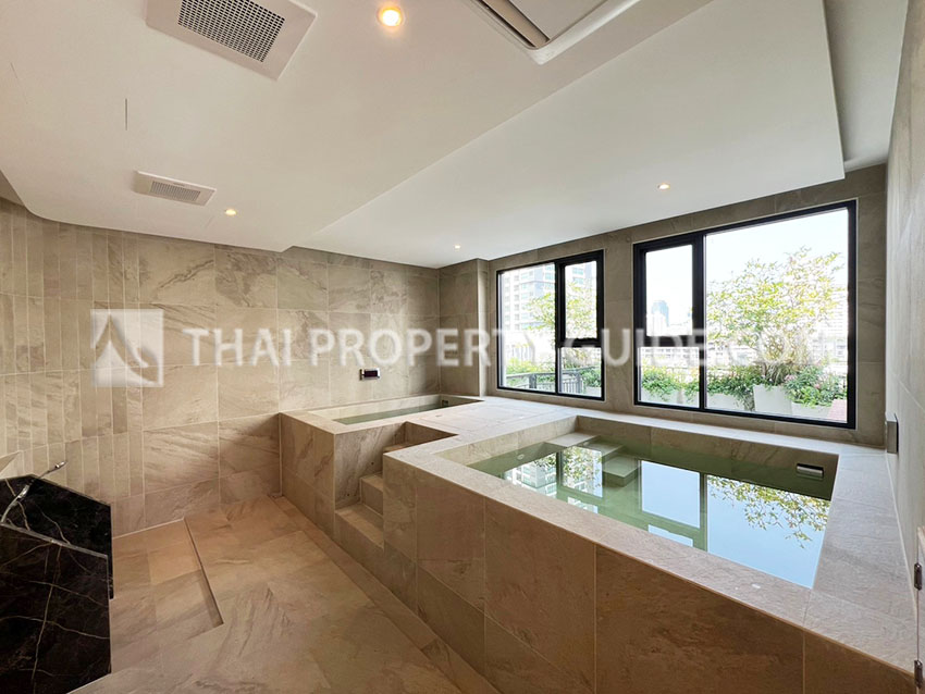 Apartment in Sukhumvit 