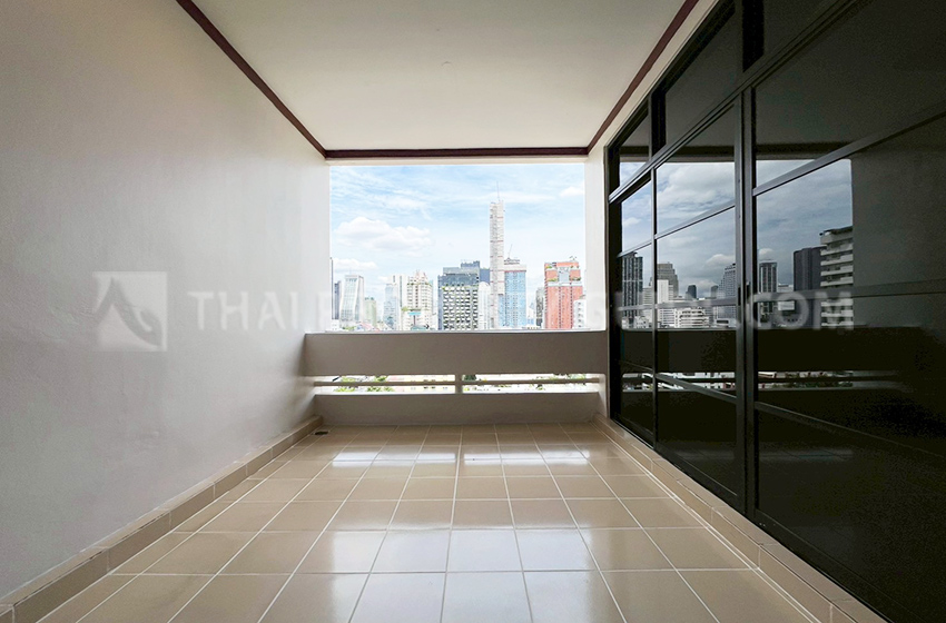 Apartment in Sukhumvit 