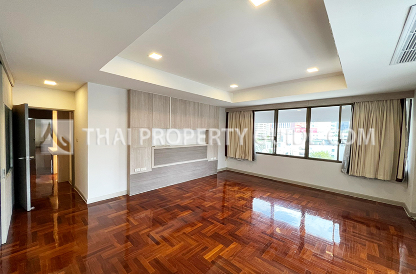 Apartment in Sukhumvit 