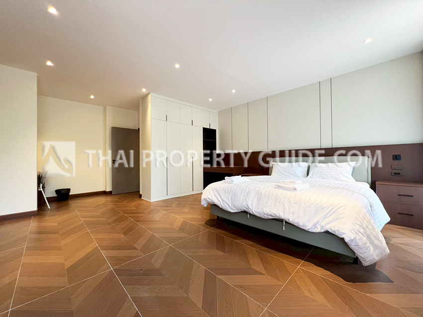 Apartment in Sukhumvit 