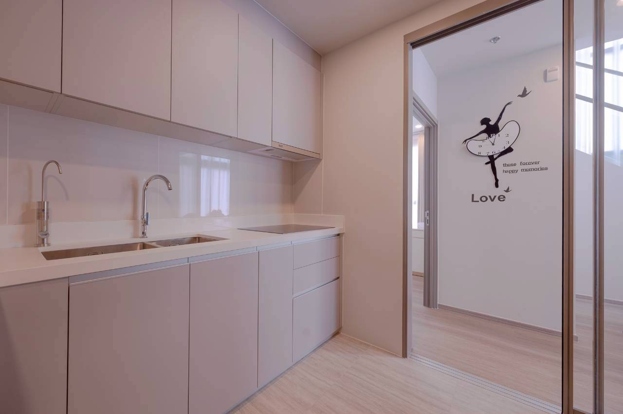 Condominium in Bangnatrad 