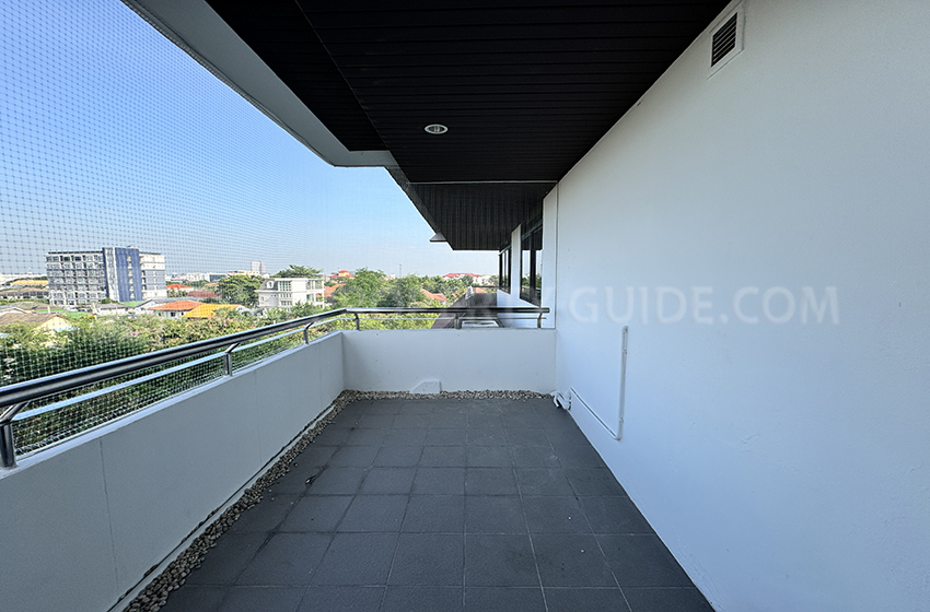 Condominium in Nichada Thani 
