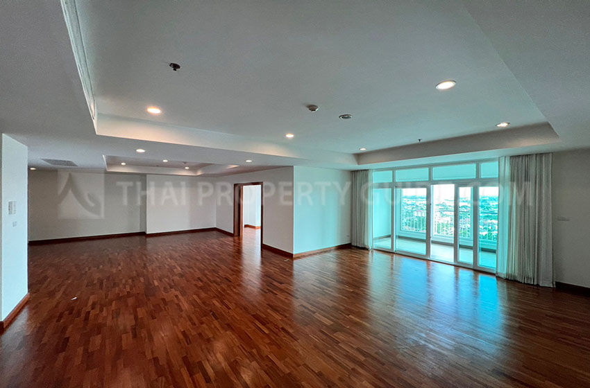 Condominium for rent in Nichada Thani