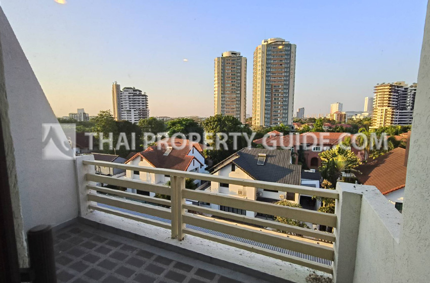 Condominium in Nichada Thani 