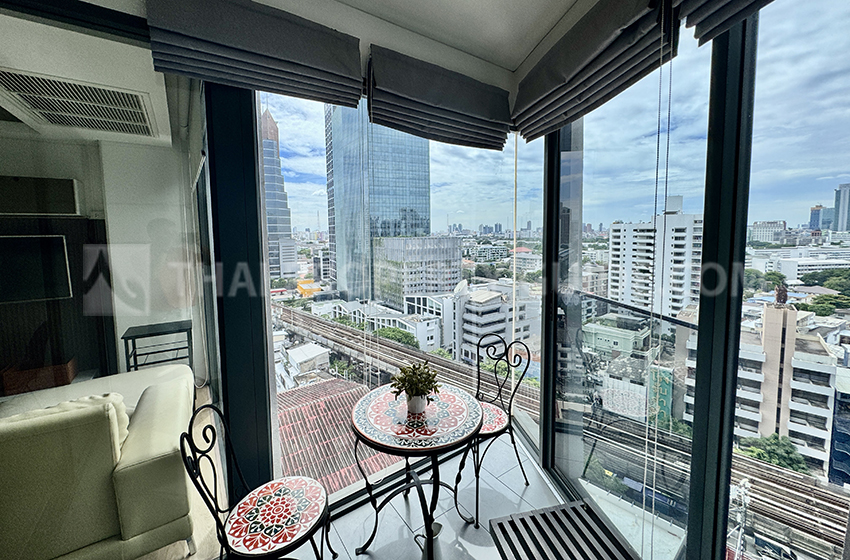 Condominium in Phaholyothin 