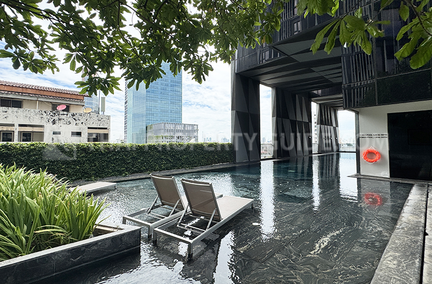 Condominium in Phaholyothin 