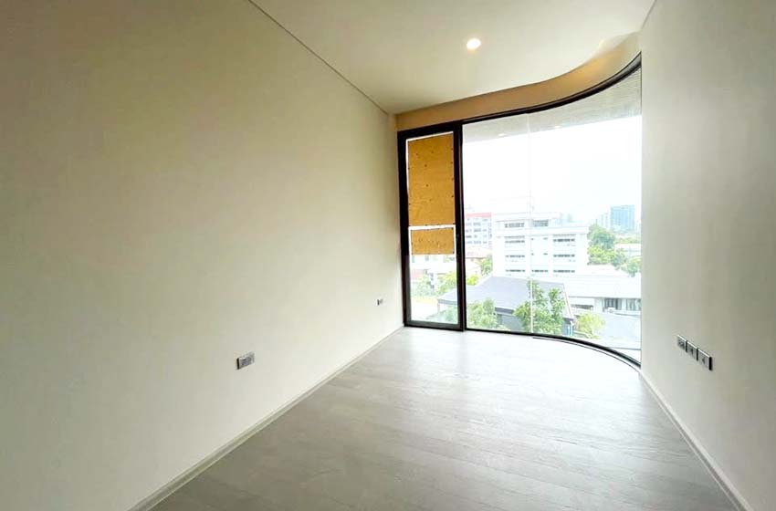 Condominium in Phaholyothin 