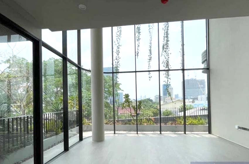 Condominium in Phaholyothin 
