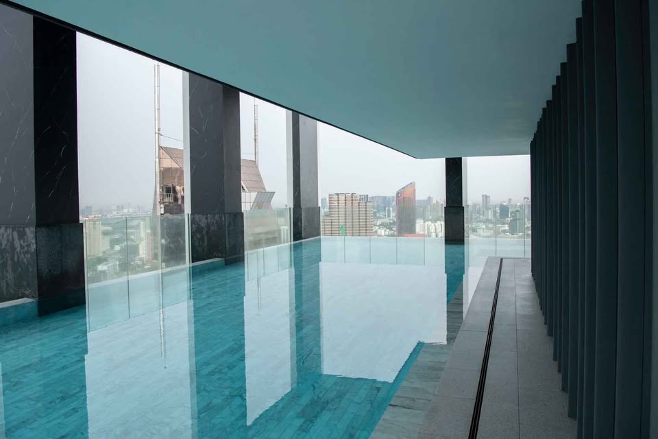Condominium in Phaholyothin 