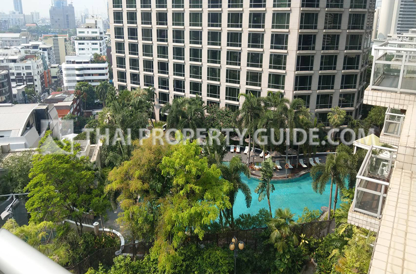 Condominium in Ploenchit 