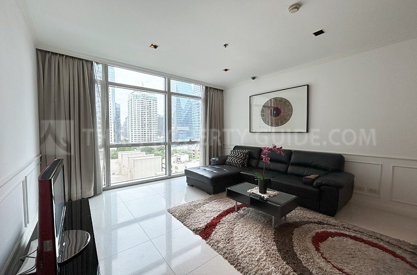 Condominium for rent in Ploenchit