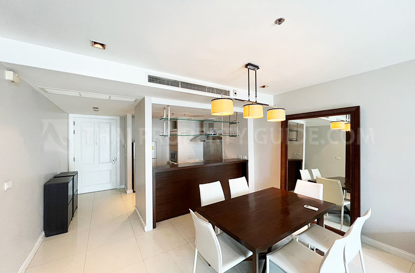 Condominium in Ploenchit : Athenee Residence 