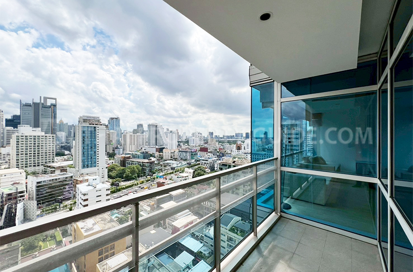 Condominium in Ploenchit : Athenee Residence 
