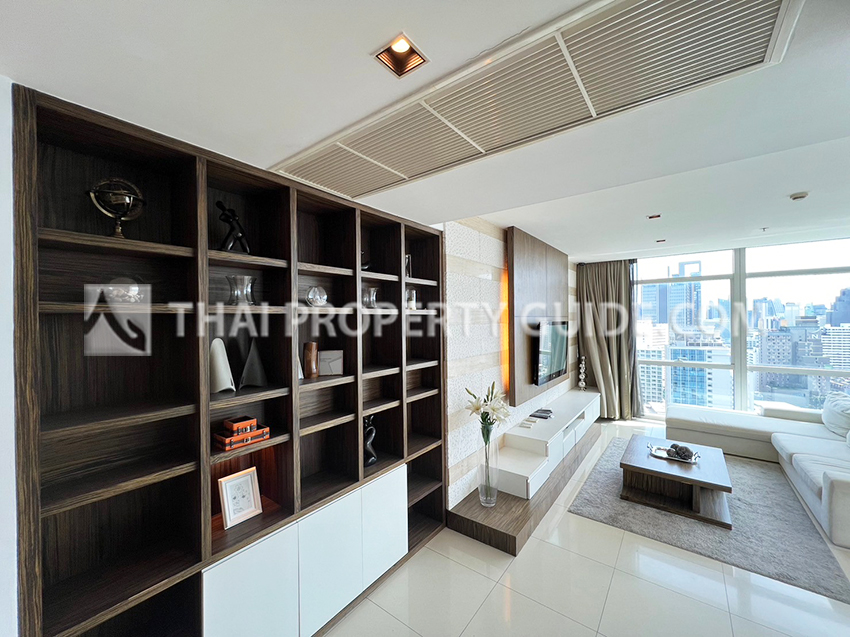 Condominium in Ploenchit : Athenee Residence 