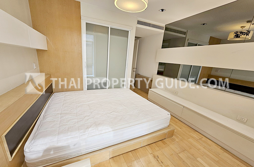 Condominium in Ploenchit : Athenee Residence 