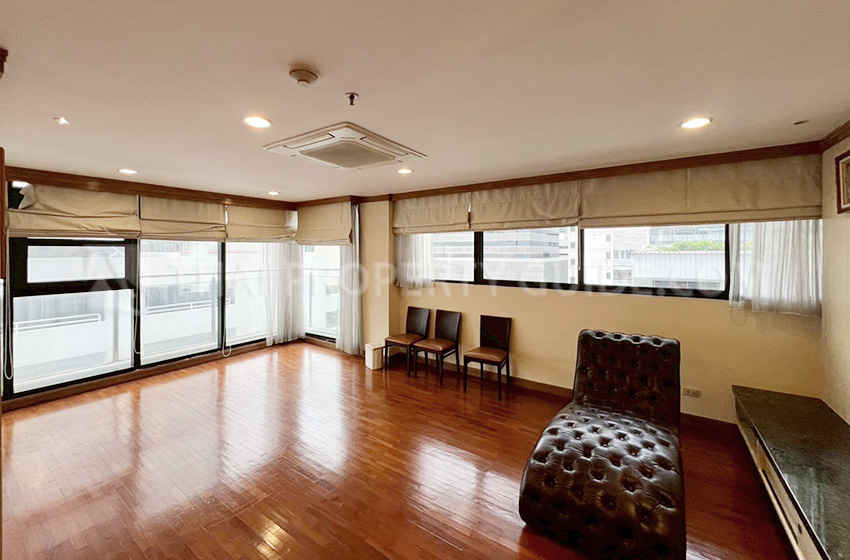 Condominium for rent in Ploenchit