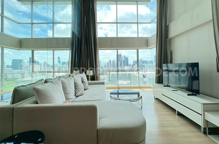 Condominium for rent in Ploenchit