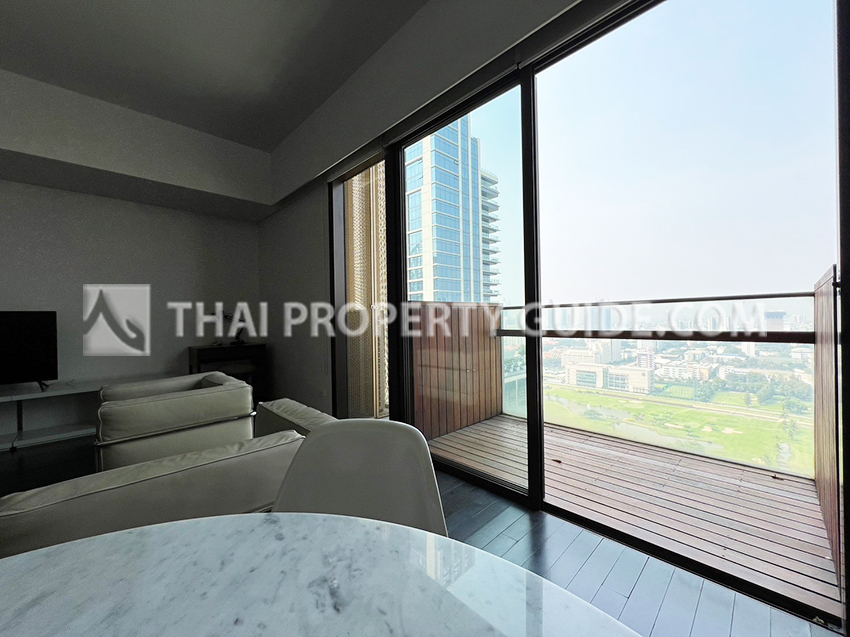 Condominium in Ploenchit : Hansar Rajdamri 