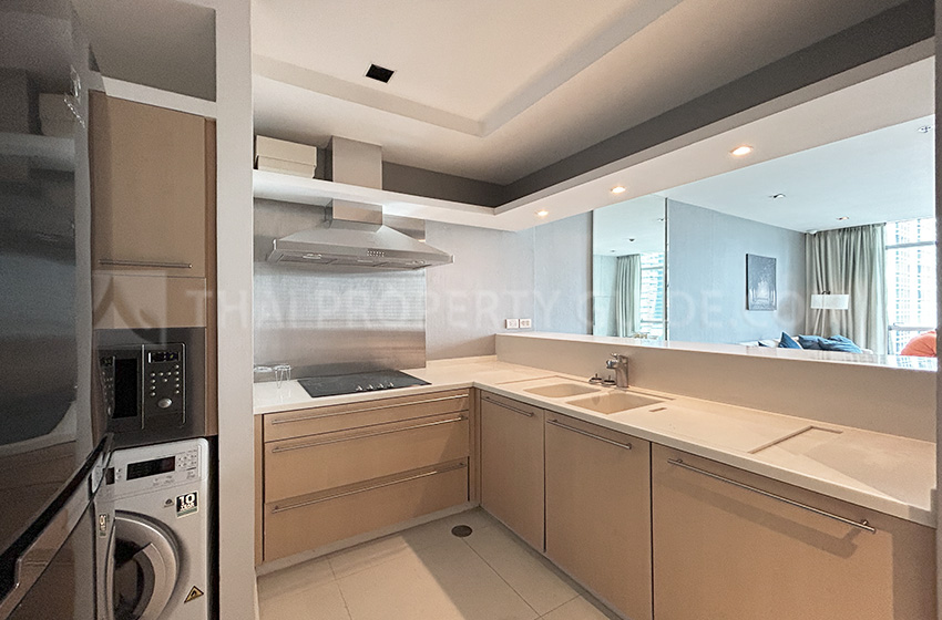 Condominium in Ploenchit : Athenee Residence 