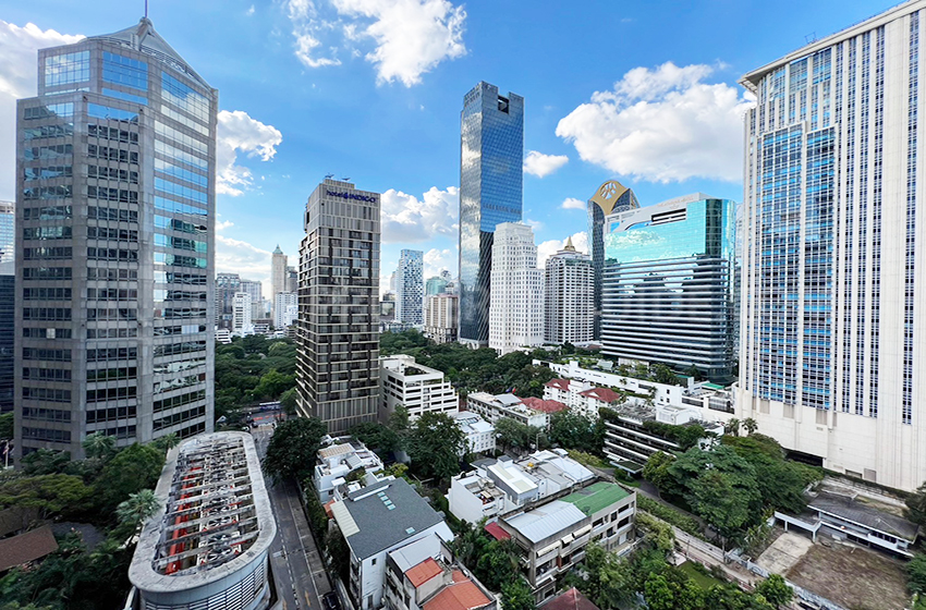 Condominium in Ploenchit 