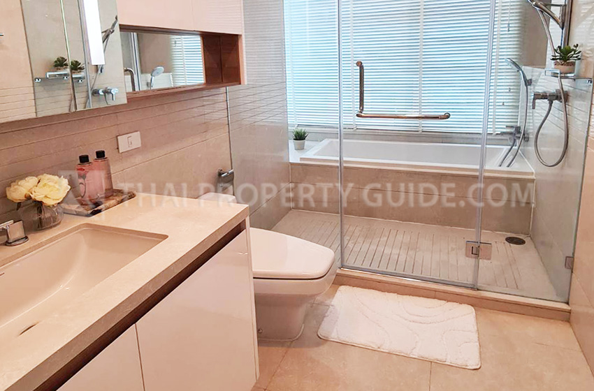 Condominium in Ploenchit 