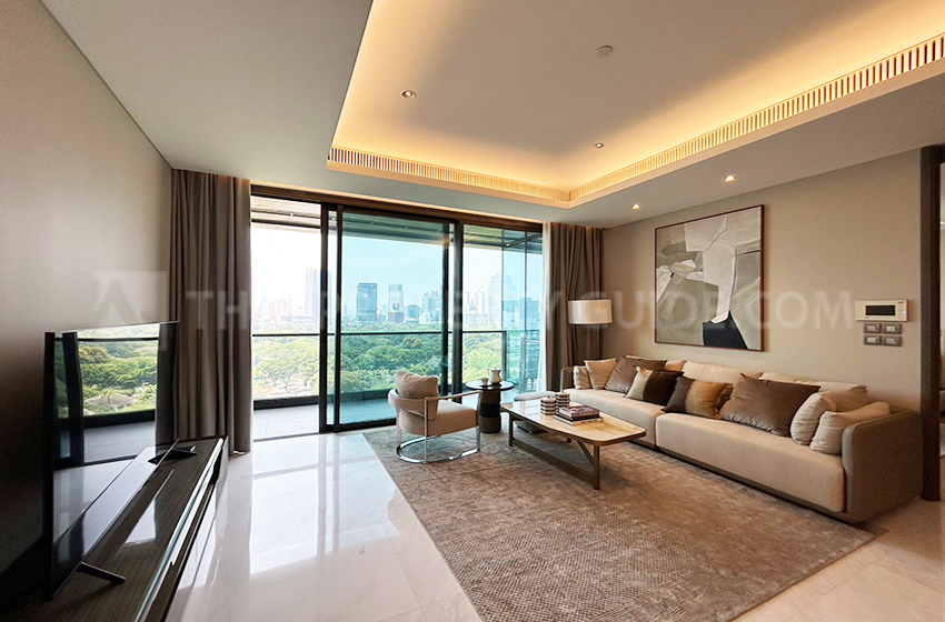 Condominium for rent in Ploenchit