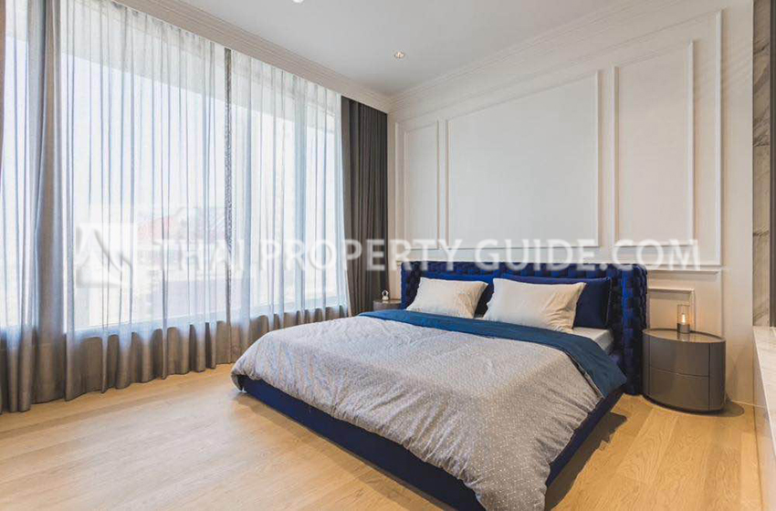 Condominium in Ploenchit 