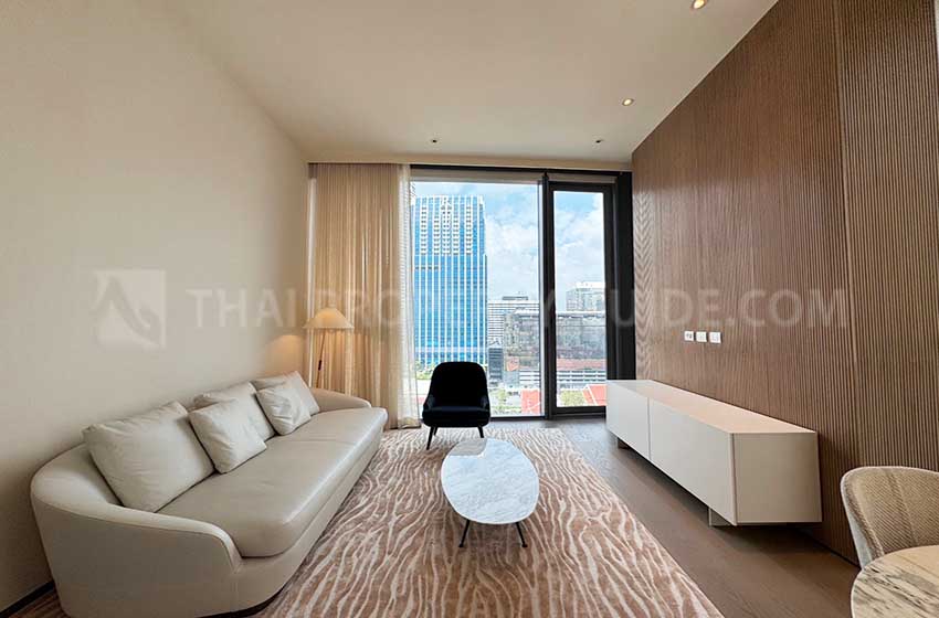 Condominium for rent in Ploenchit