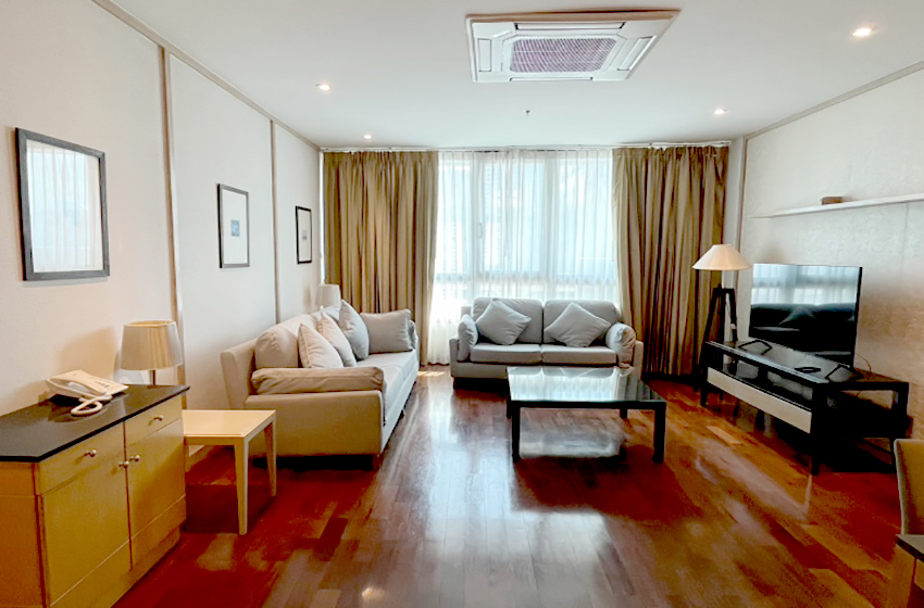 Condominium for rent in Ploenchit