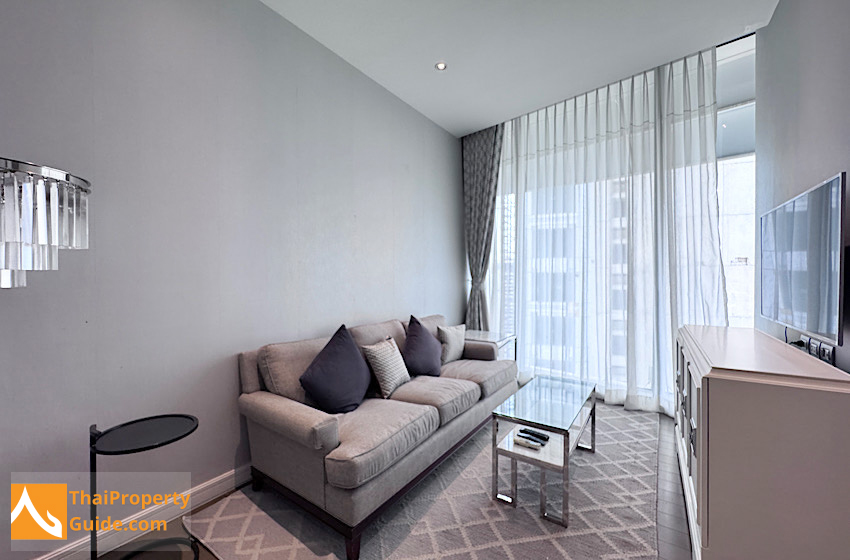 Condominium in Ploenchit : Magnolias Ratchadamri 