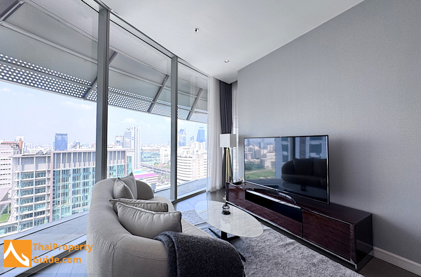 Condominium in Ploenchit : Magnolias Ratchadamri 