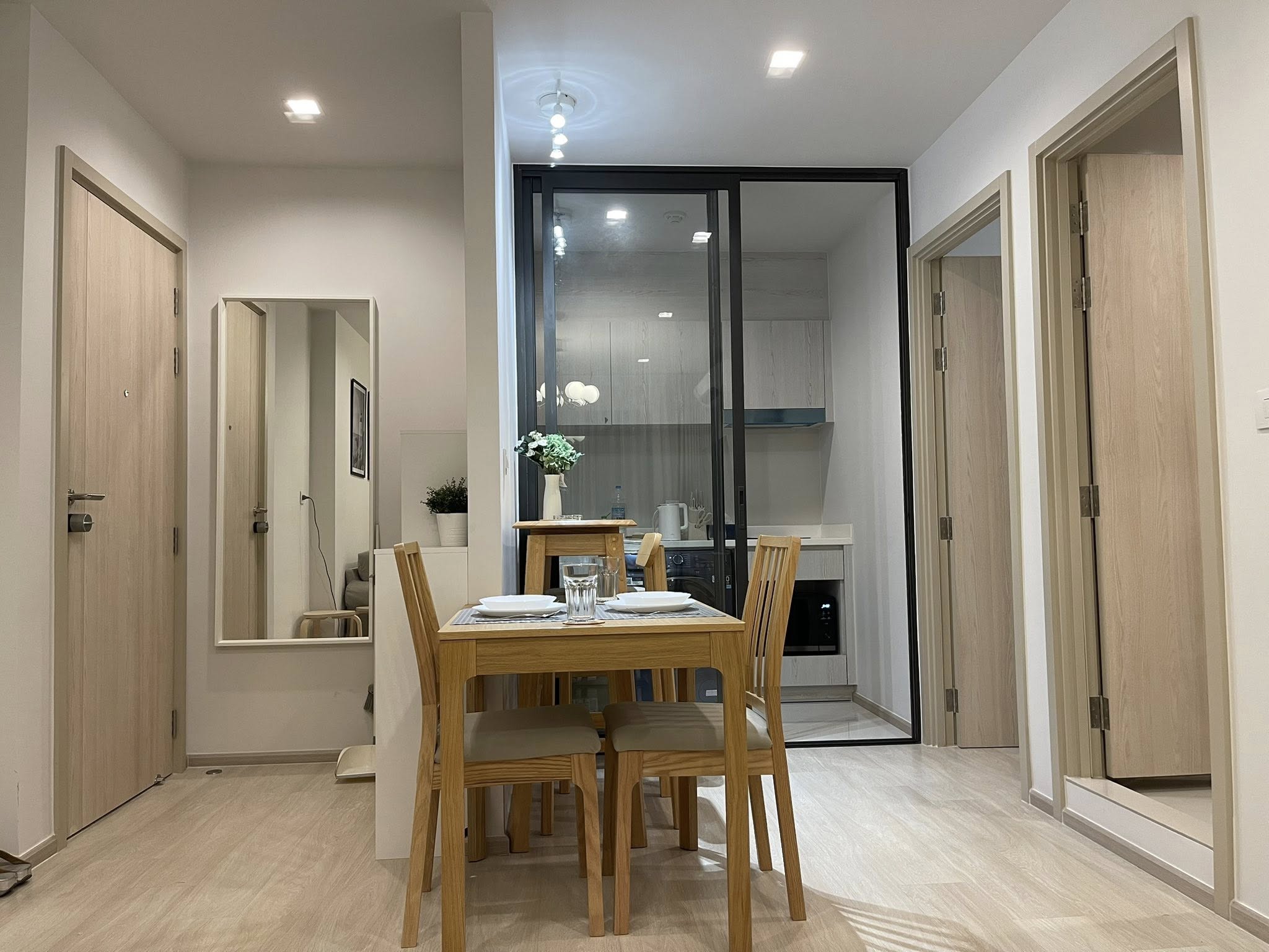 Condominium in Ploenchit 
