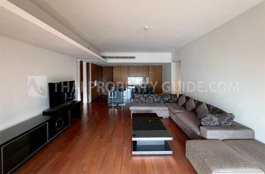 Condominium for rent in Ploenchit
