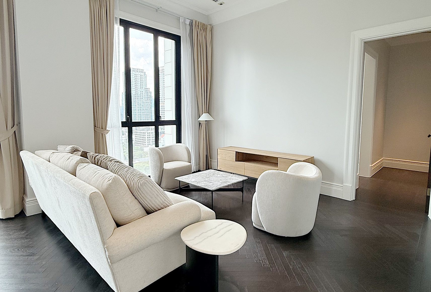 Condominium in Ploenchit 