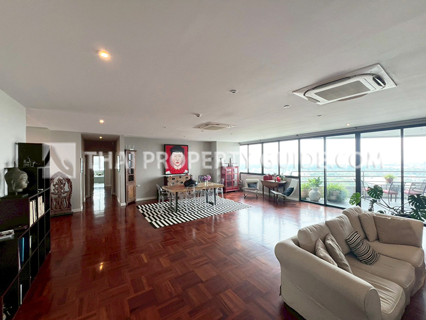 Condominium in Rama 3 