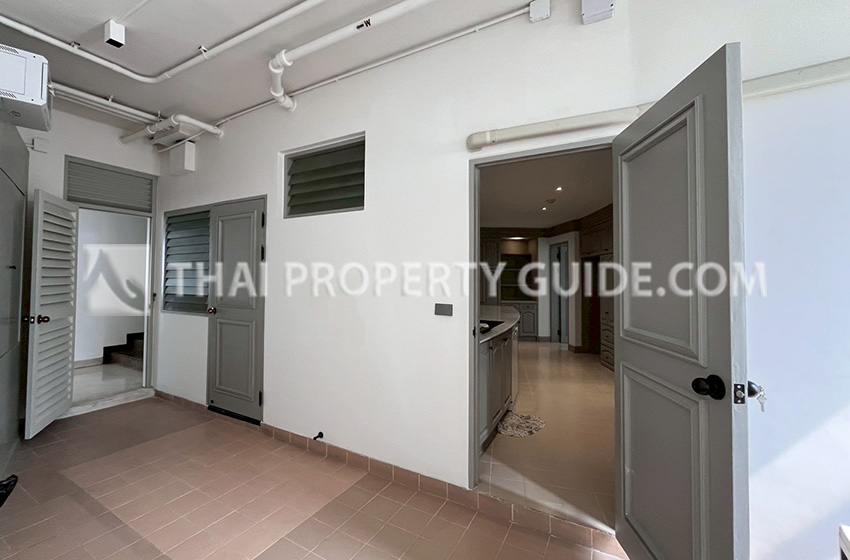 Condominium in Rama 3 