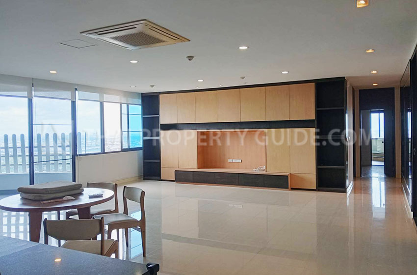 Condominium for rent in Rama 3