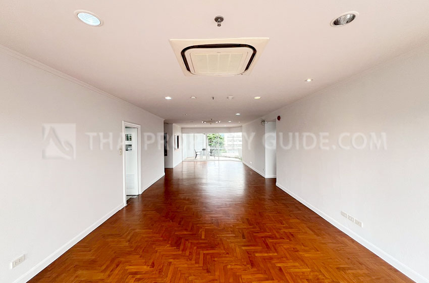 Condominium for rent in Sathorn