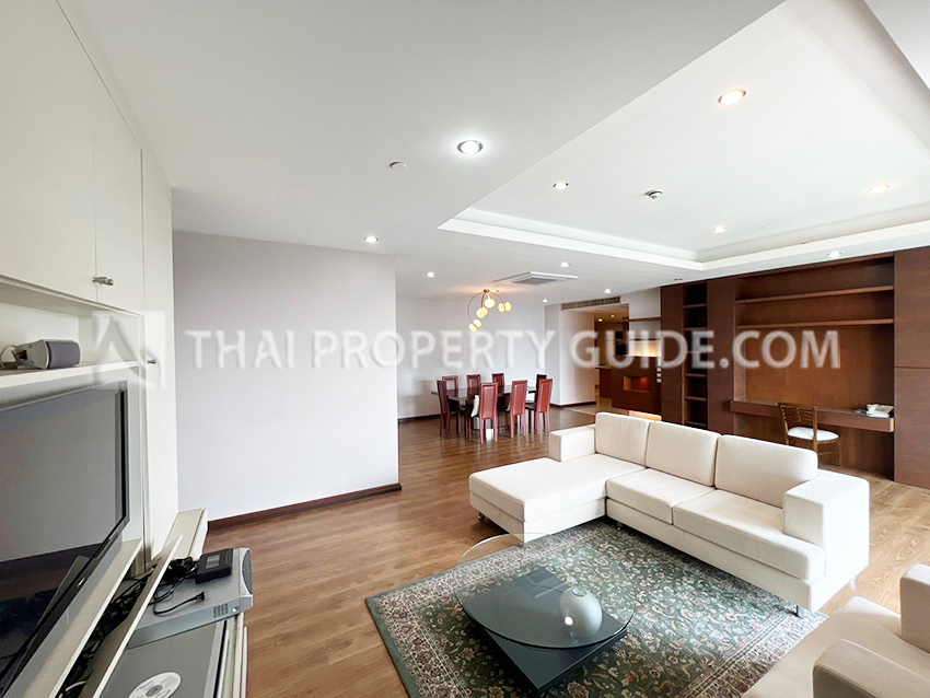 Condominium for rent in Sathorn